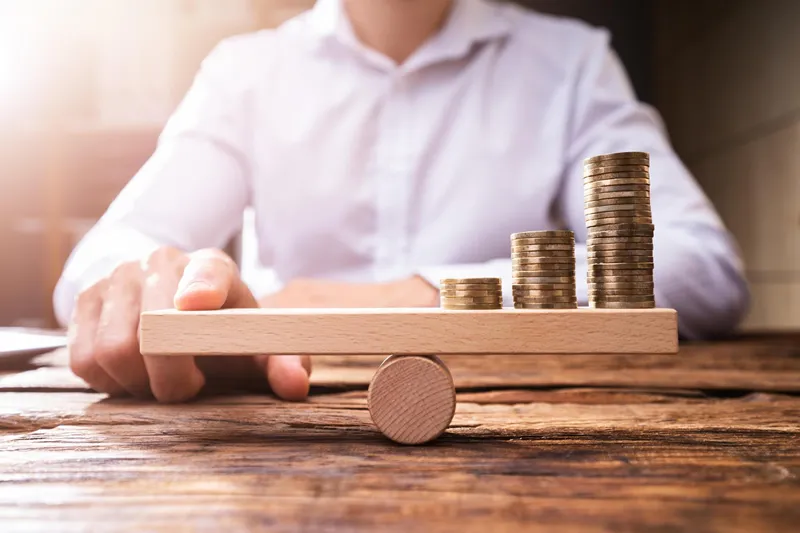 Como reduzir custos com sua empresa no final de ano